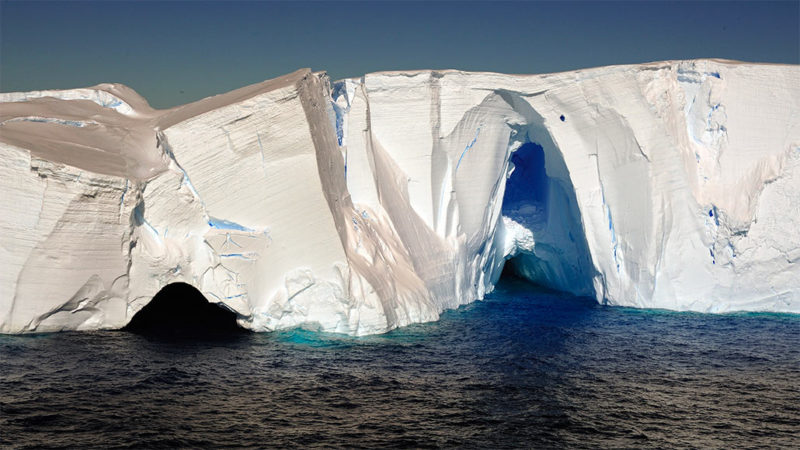 Ice Cliff.jpg
